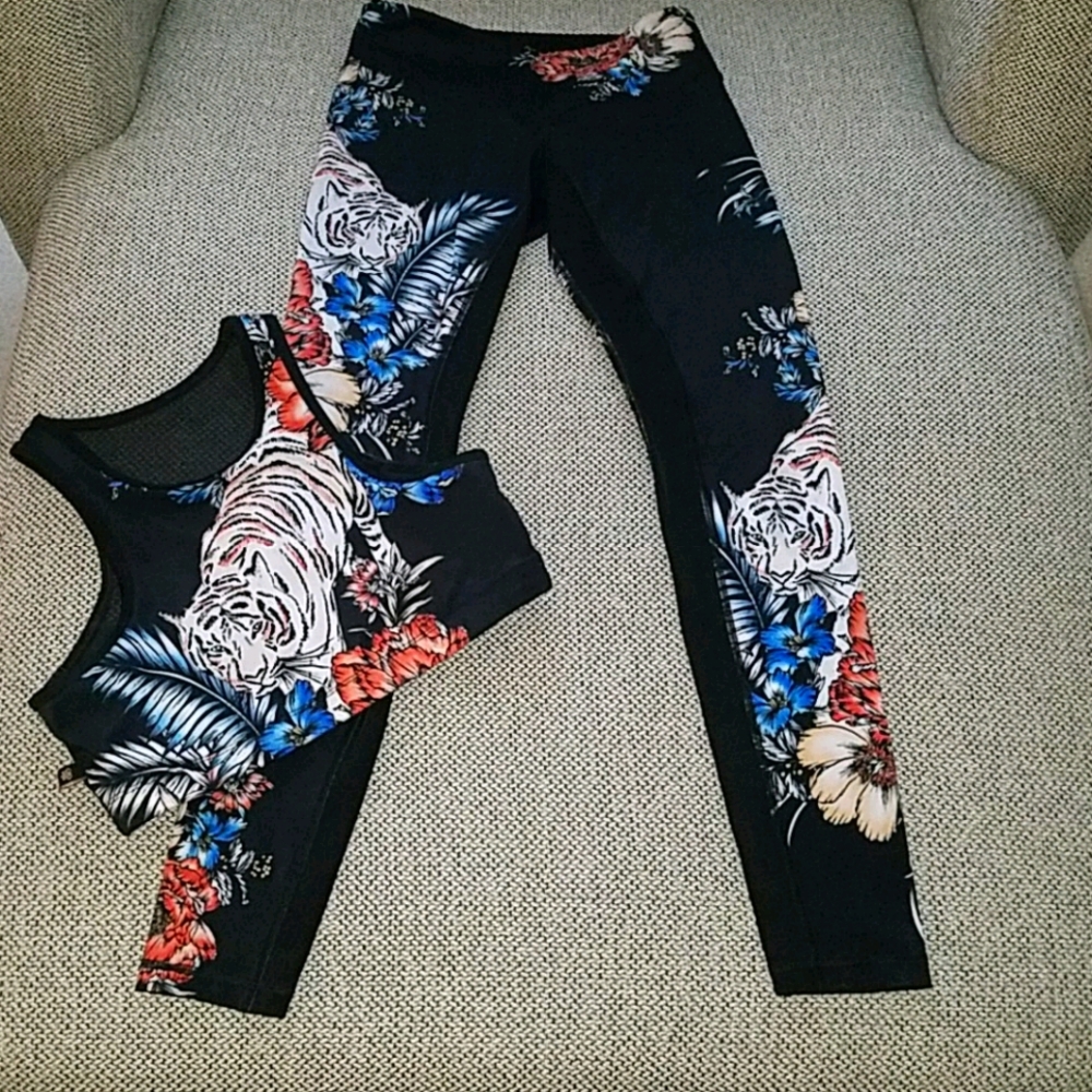 GUC L'urv tropical tiger leggings and crop set